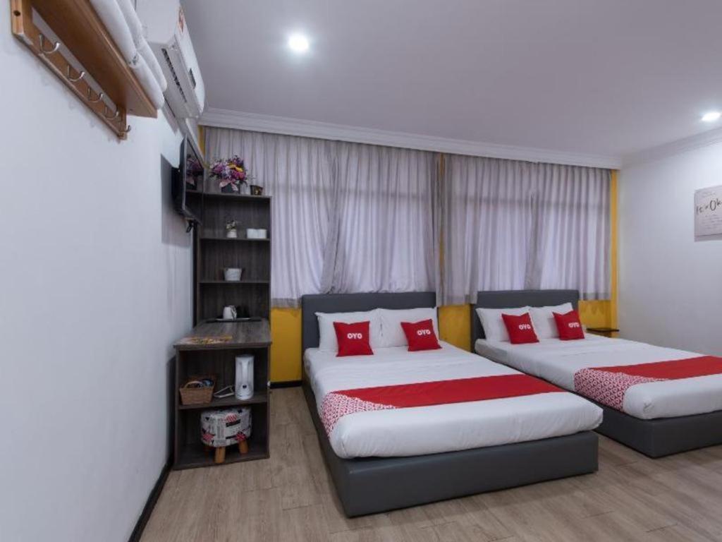 Oyo 89398 Doorbellz Hotel Kota Kinabalu Kültér fotó