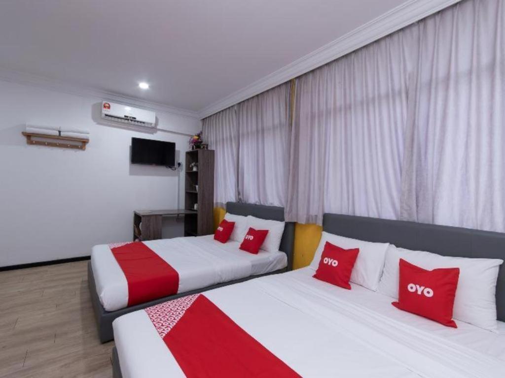 Oyo 89398 Doorbellz Hotel Kota Kinabalu Kültér fotó