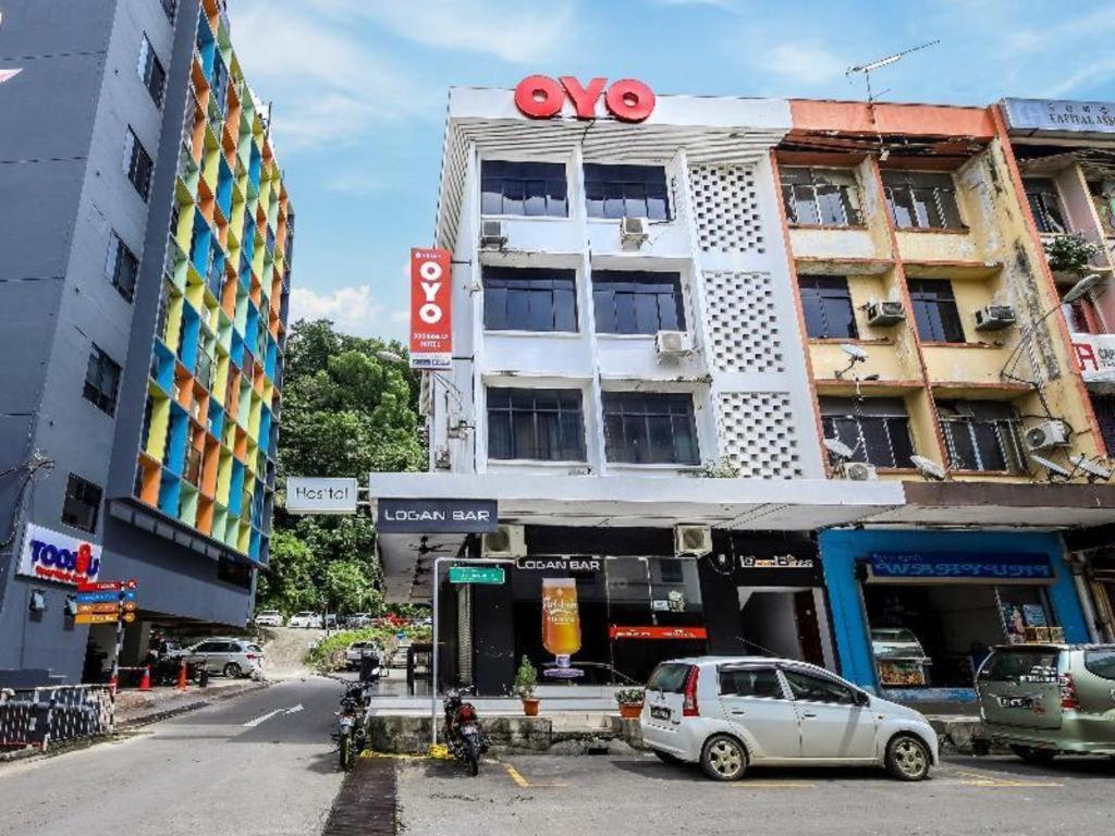 Oyo 89398 Doorbellz Hotel Kota Kinabalu Kültér fotó
