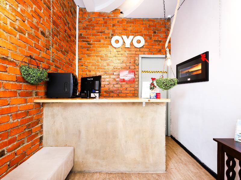 Oyo 89398 Doorbellz Hotel Kota Kinabalu Kültér fotó
