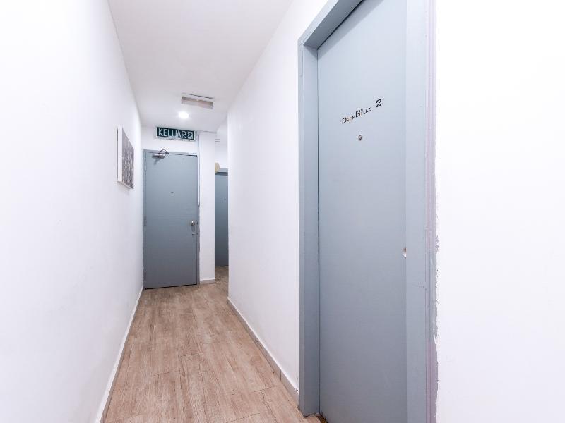 Oyo 89398 Doorbellz Hotel Kota Kinabalu Kültér fotó